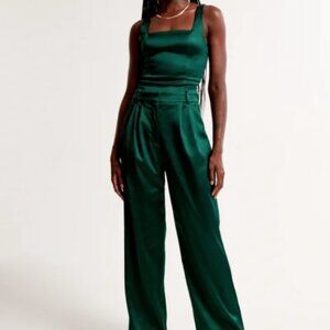 Abercrombie & Fitch Sloane Tailored Satin Sculpt Pant, Size 26S